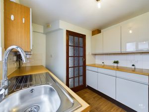 Photo 10- click for photo gallery